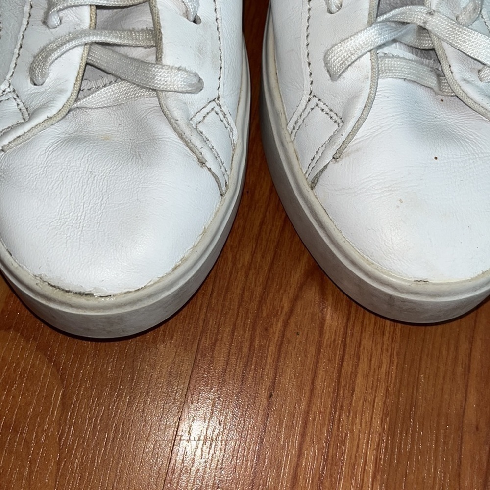 ADIDAS women’s SLEEK WHITE IRIDESCENT EXCLUSIVE Size 7.5 - Picture 4 of 9